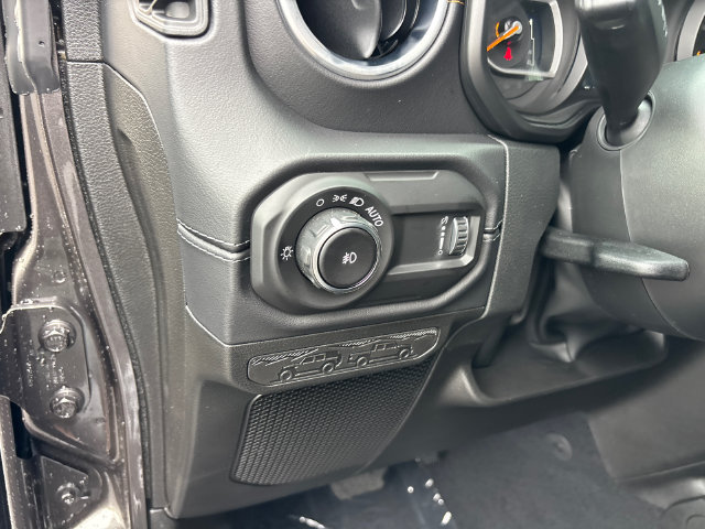 New 2027 Jeep Wrangler Unlimited Sahara AWD/4WD image 17