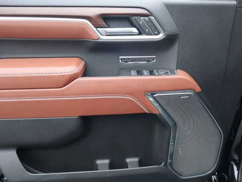 Certified 2025 GMC Sierra 1500 Denali Ultimate image 22