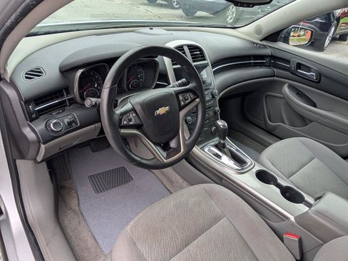 Used 2013 Chevrolet Malibu LS FWD image 14
