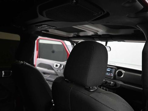 Used 2021 Jeep Wrangler Unlimited Sahara w/ Cold Weather Group image 22