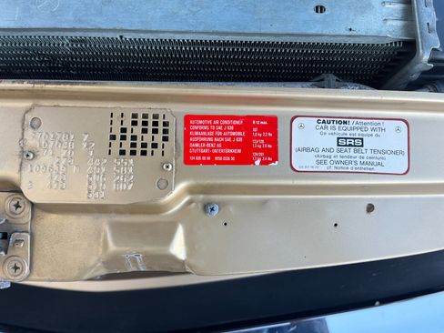 Used 1987 Mercedes-Benz 560 SL image 45