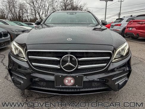 Used 2018 Mercedes-Benz E 400 4MATIC Wagon image 3