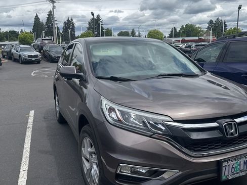 Used 2016 Honda CR-V EX image 2