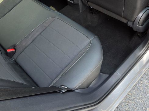 Certified 2023 Volkswagen Taos SE w/ Panoramic Sunroof Package FWD image 55