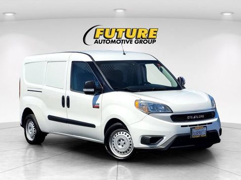 Used 2022 RAM ProMaster City Tradesman FWD image 1