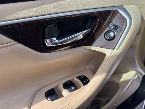 Used 2015 Nissan Altima 3.5 SL image 20