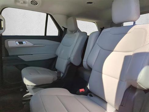 New 2026 Ford Explorer Active image 17