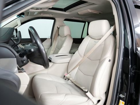 Used 2018 Cadillac Escalade Premium Luxury image 49