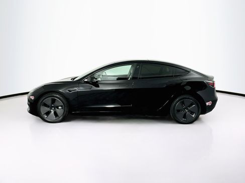 Used 2023 Tesla Model 3 Standard Range RWD image 4