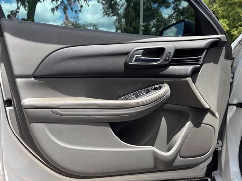 Used 2013 Chevrolet Malibu LS image 7