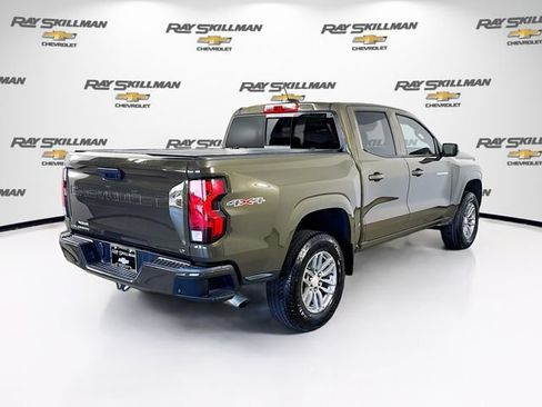Used 2023 Chevrolet Colorado LT w/ LT Convenience Package AWD/4WD image 7
