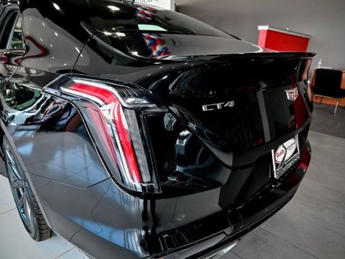 Used 2022 Cadillac CT4 Sport image 12