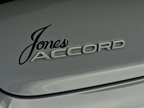 Certified 2024 Honda Accord Sport image 30