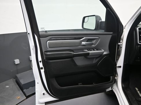 Used 2023 RAM 1500 Lone Star AWD/4WD image 11