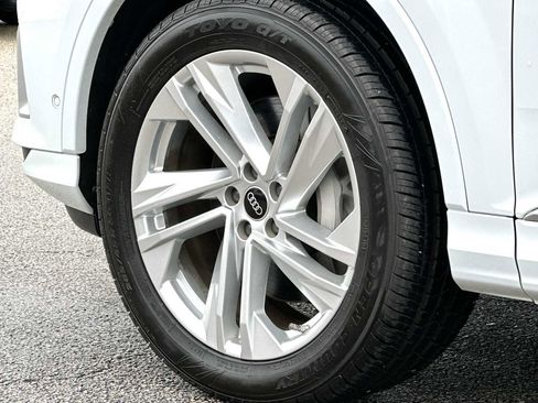 Used 2023 Audi Q7 3.0T Premium Plus AWD/4WD image 11