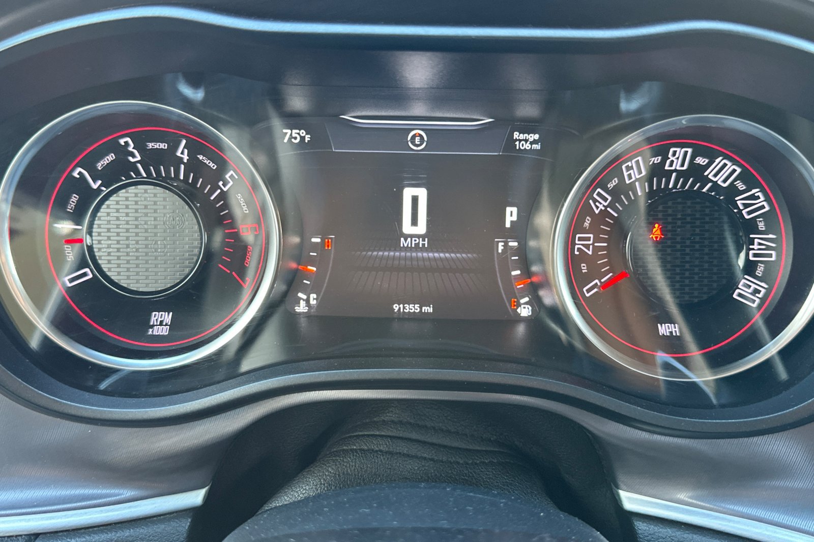 Used 2019 Dodge Challenger R/T RWD image 37