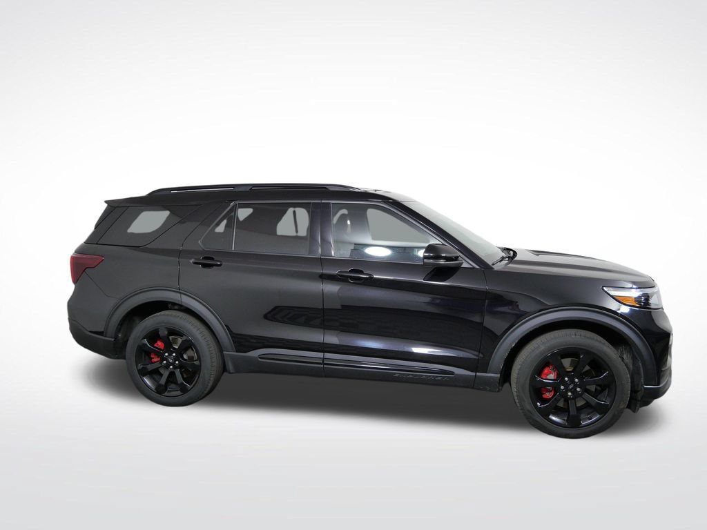 Used 2023 Ford Explorer ST w/ Equipment Group 401A AWD/4WD image 2