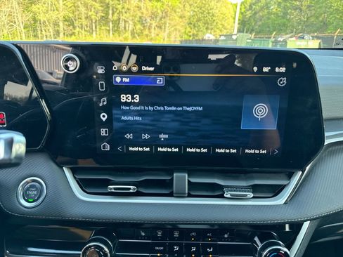 Used 2025 Chevrolet Equinox LT w/ Safety and Technology Package image 26