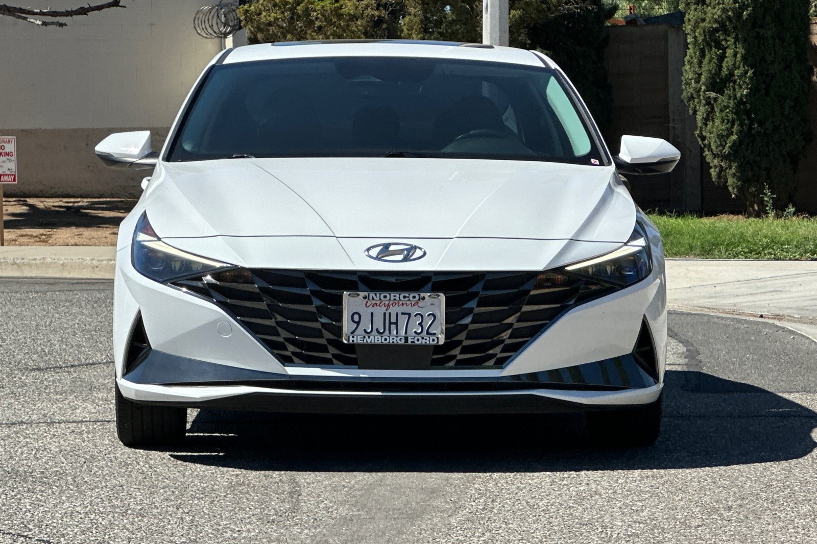 Used 2023 Hyundai Elantra Limited FWD image 9