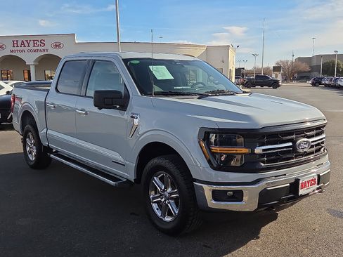 Used 2024 Ford F150 XLT w/ Mobile Office Package image 5