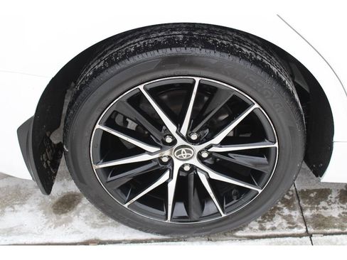 Used 2023 Toyota Camry SE image 40