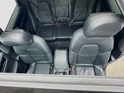 Used 2019 Porsche Cayenne AWD/4WD image 14