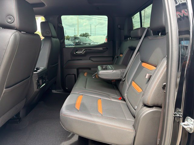 Used 2022 GMC Sierra 1500 AT4 w/ AT4 Preferred Package AWD/4WD image 16
