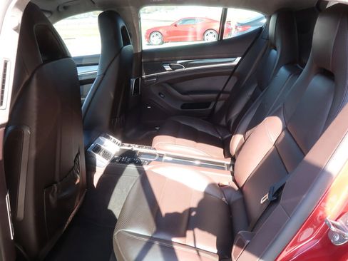 Used 2016 Porsche Panamera GTS image 21
