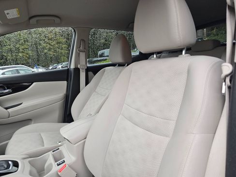 Used 2019 Nissan Rogue Sport SV w/ Technology Package AWD/4WD image 25