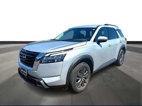 Used 2024 Nissan Pathfinder SV FWD image 1