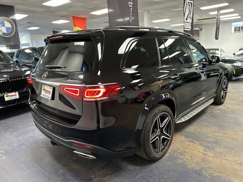Used 2021 Mercedes-Benz GLS 580 4MATIC w/ E-Active Body Control Package image 7