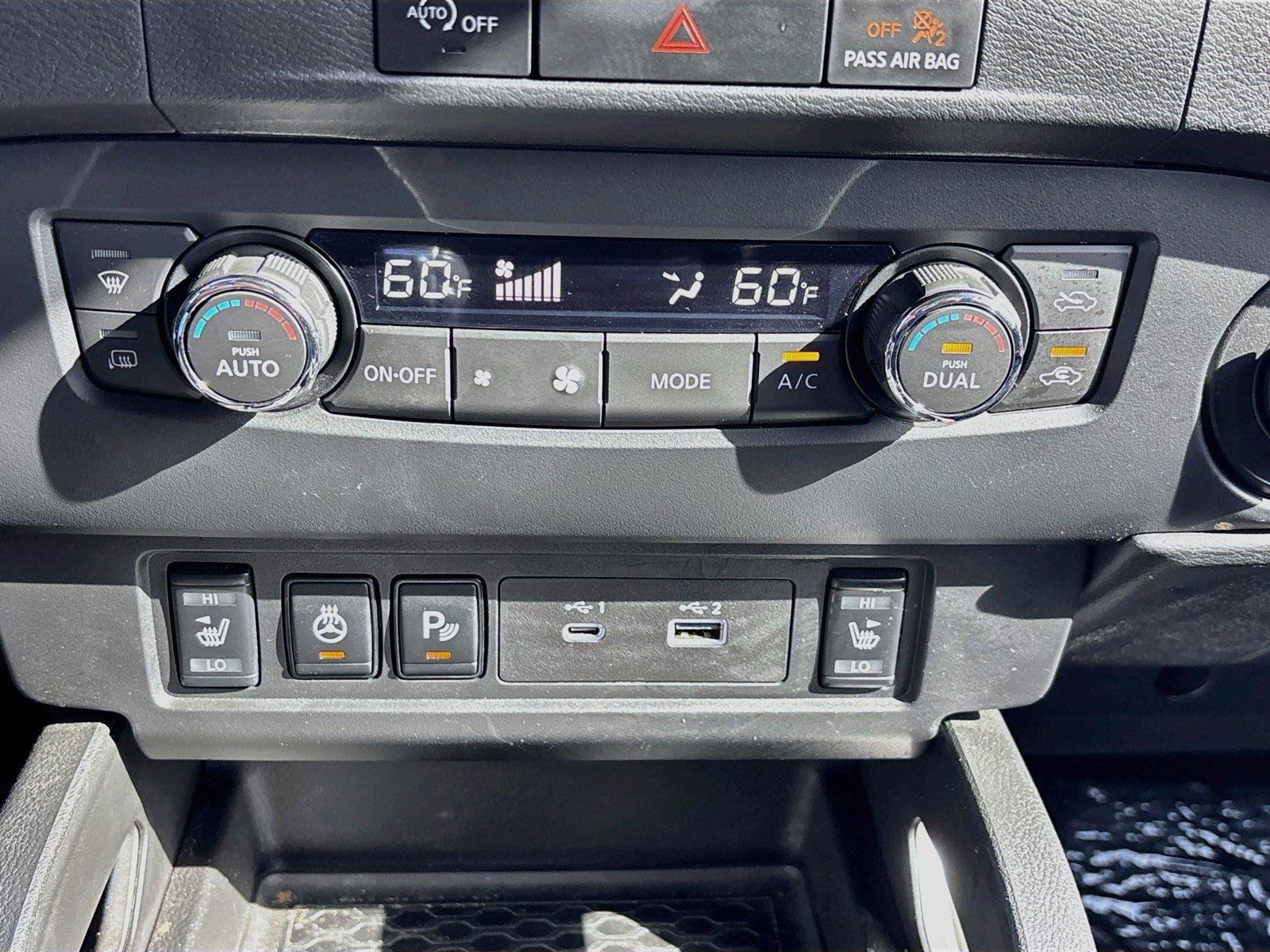 Used 2023 Nissan Frontier SV w/ SV Convenience Package RWD image 17