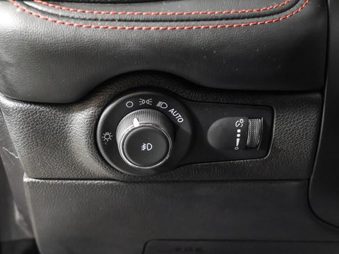Used 2023 Dodge Durango GT AWD/4WD image 31