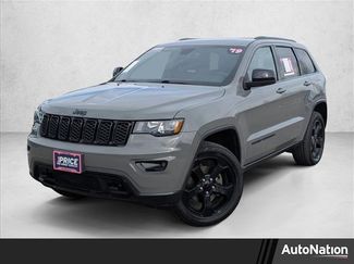 Used 2019 Jeep Grand Cherokee Laredo video 1