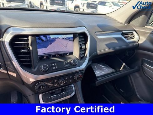 Certified 2023 GMC Acadia SLT w/ Preferred Package image 23