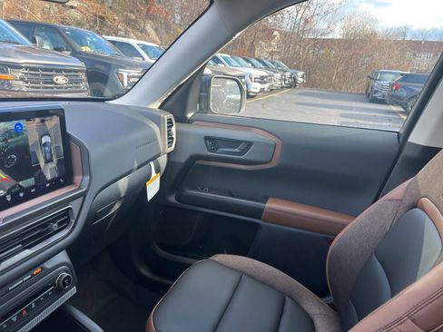 New 2025 Ford Bronco Sport Outer Banks w/ Outer Banks Tech Package+ image 36