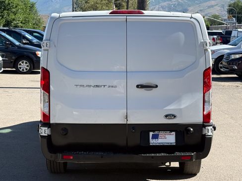 Used 2019 Ford Transit 250 148 Low Roof RWD image 5