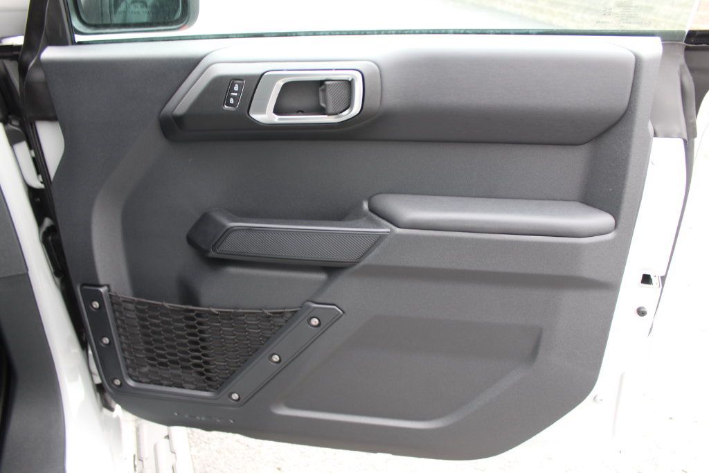New 2026 Ford Bronco Outer Banks AWD/4WD image 11