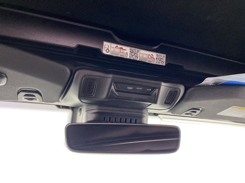 Used 2024 Jeep Wrangler Sahara w/ Technology Group image 28