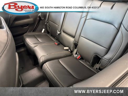 New 2025 Jeep Wrangler Unlimited Rubicon 392 image 27