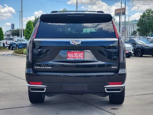 Used 2023 Cadillac Escalade ESV Luxury RWD image 6