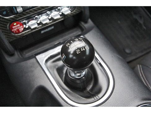 Used 2017 Ford Mustang GT Premium image 22