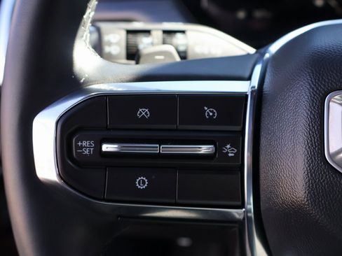 Certified 2025 GMC Acadia Elevation image 39