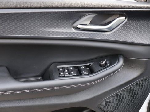 Used 2023 Jeep Grand Cherokee Altitude image 25