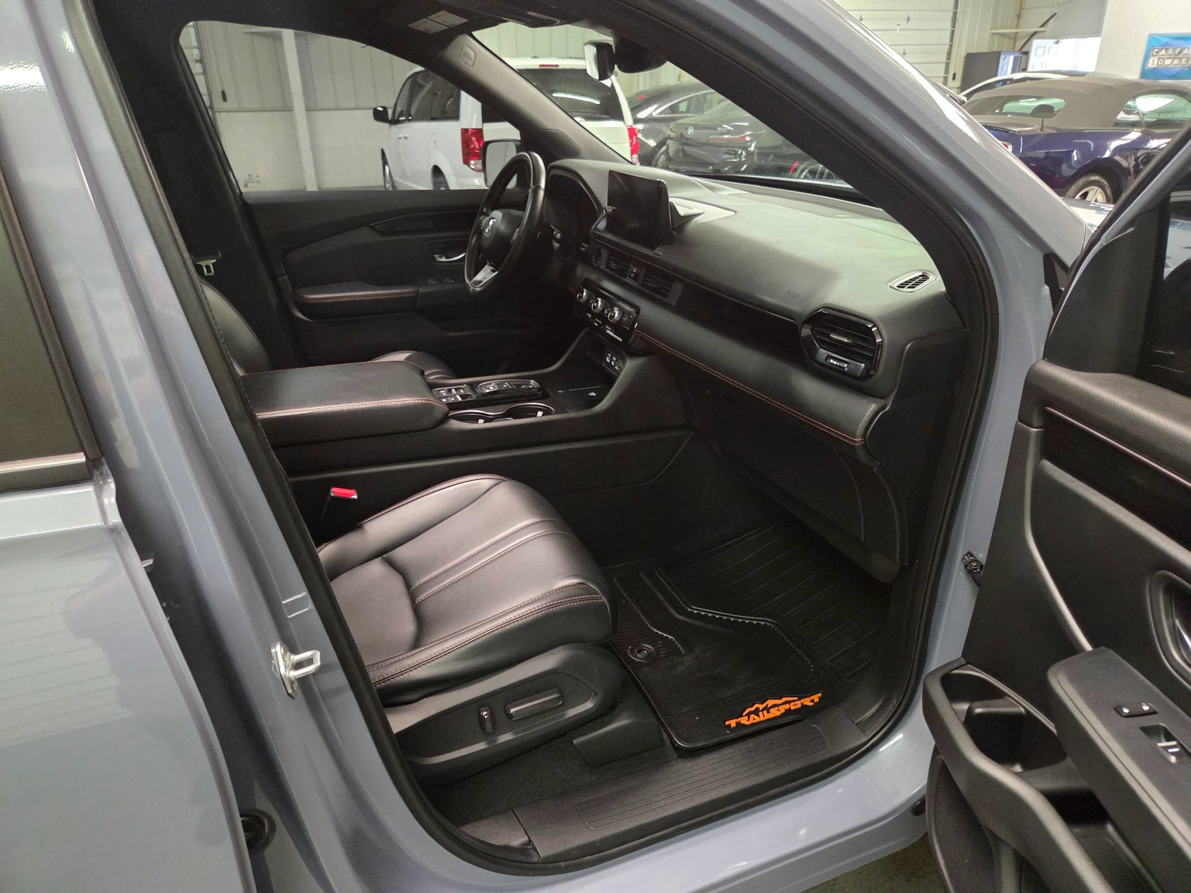 Used 2024 Honda Pilot TrailSport image 32