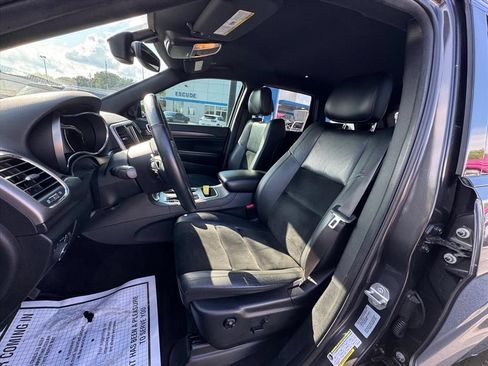 Used 2017 Jeep Grand Cherokee Altitude AWD/4WD image 17