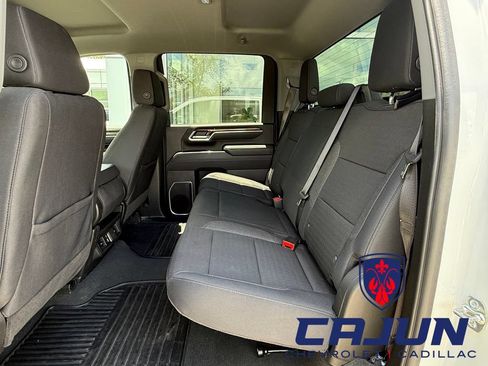 Used 2025 Chevrolet Silverado 2500 LT w/ Convenience Package AWD/4WD image 25