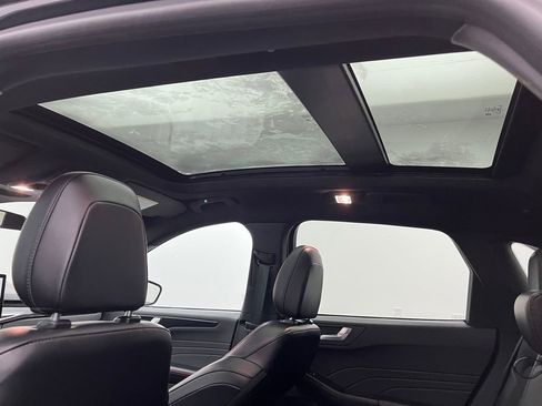 Certified 2023 Ford Escape ST-Line w/ Tech Pack #1 image 4