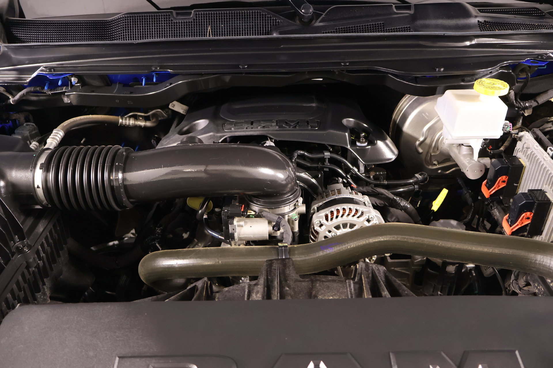 Used 2021 RAM 1500 2WD Crew Cab image 18