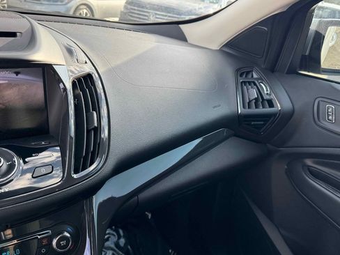 Used 2014 Ford Escape Titanium w/ Equipment Group 401A image 18